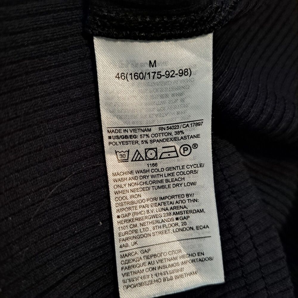 Gap Black Long Sleeved Top Cold Shoulder Size M - Picture 8 of 8